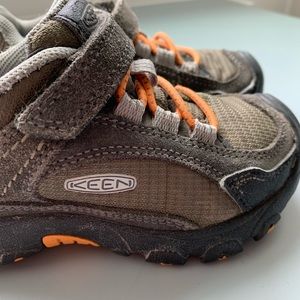 Keen ‘Joey’ Toddler Hiking Shoe